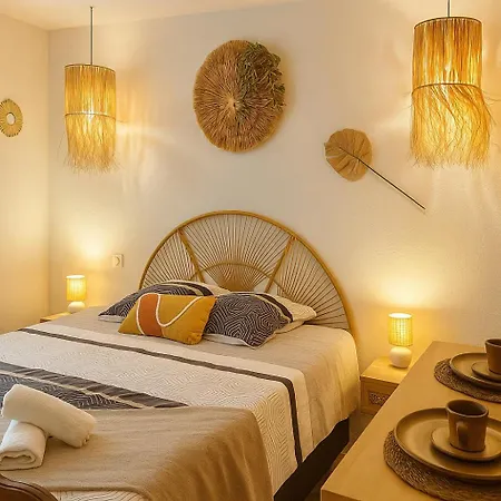 Angelique- Matelas Confort - Clim - Wifi - Gare Appartement *