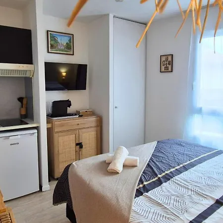 Angelique- Matelas Confort - Clim - Wifi - Gare *