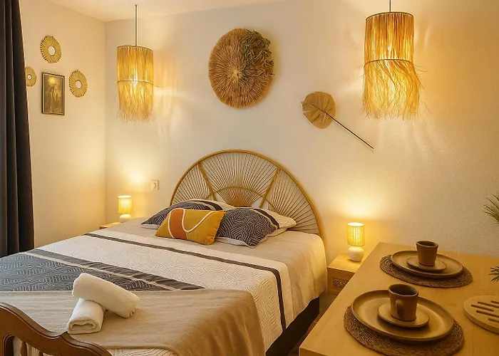 Angelique- Matelas Confort - Clim - Wifi - Gare Daire *